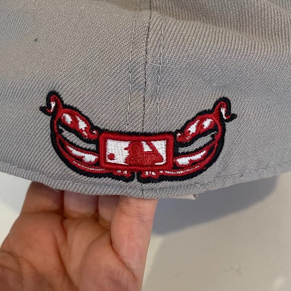 Boston Red Sox New Era 59Fifty Spellout Hat - Picture 5 of 8